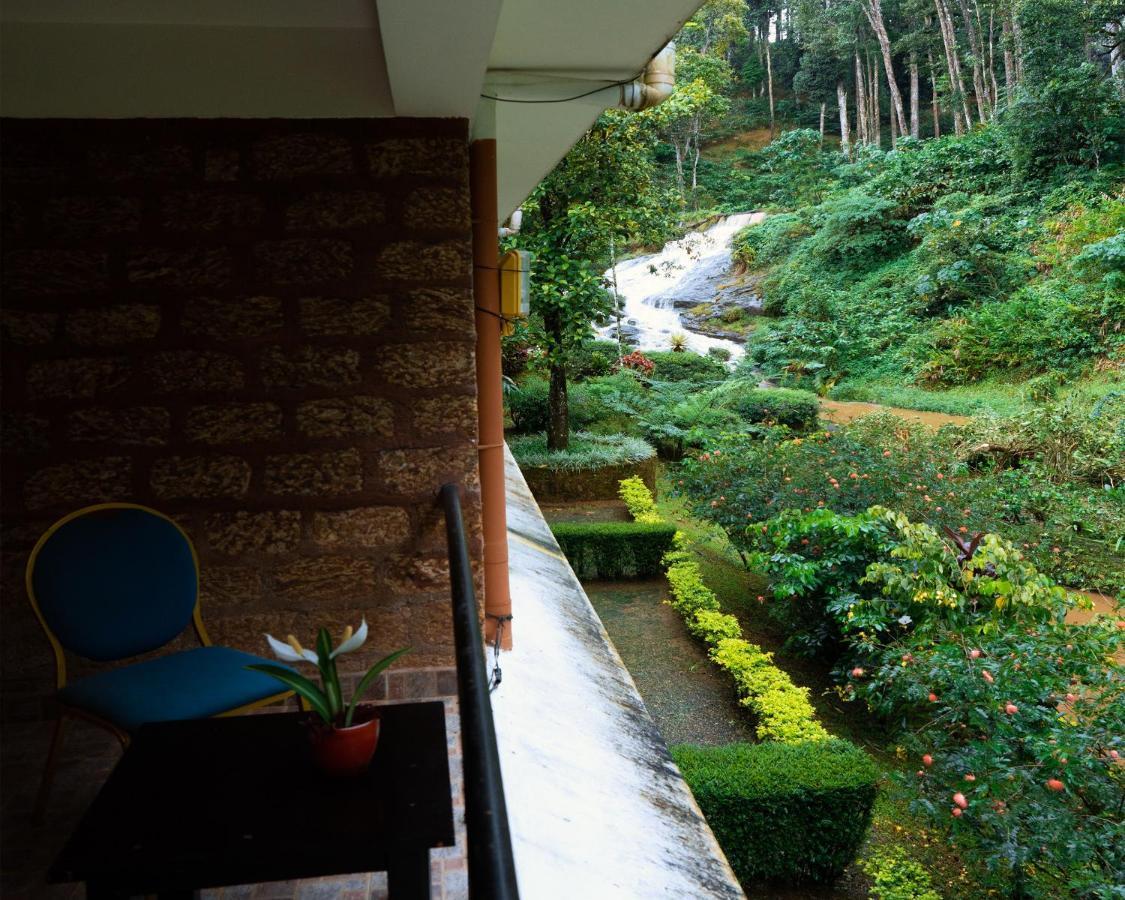 Falling Waters Munnar Dış mekan fotoğraf