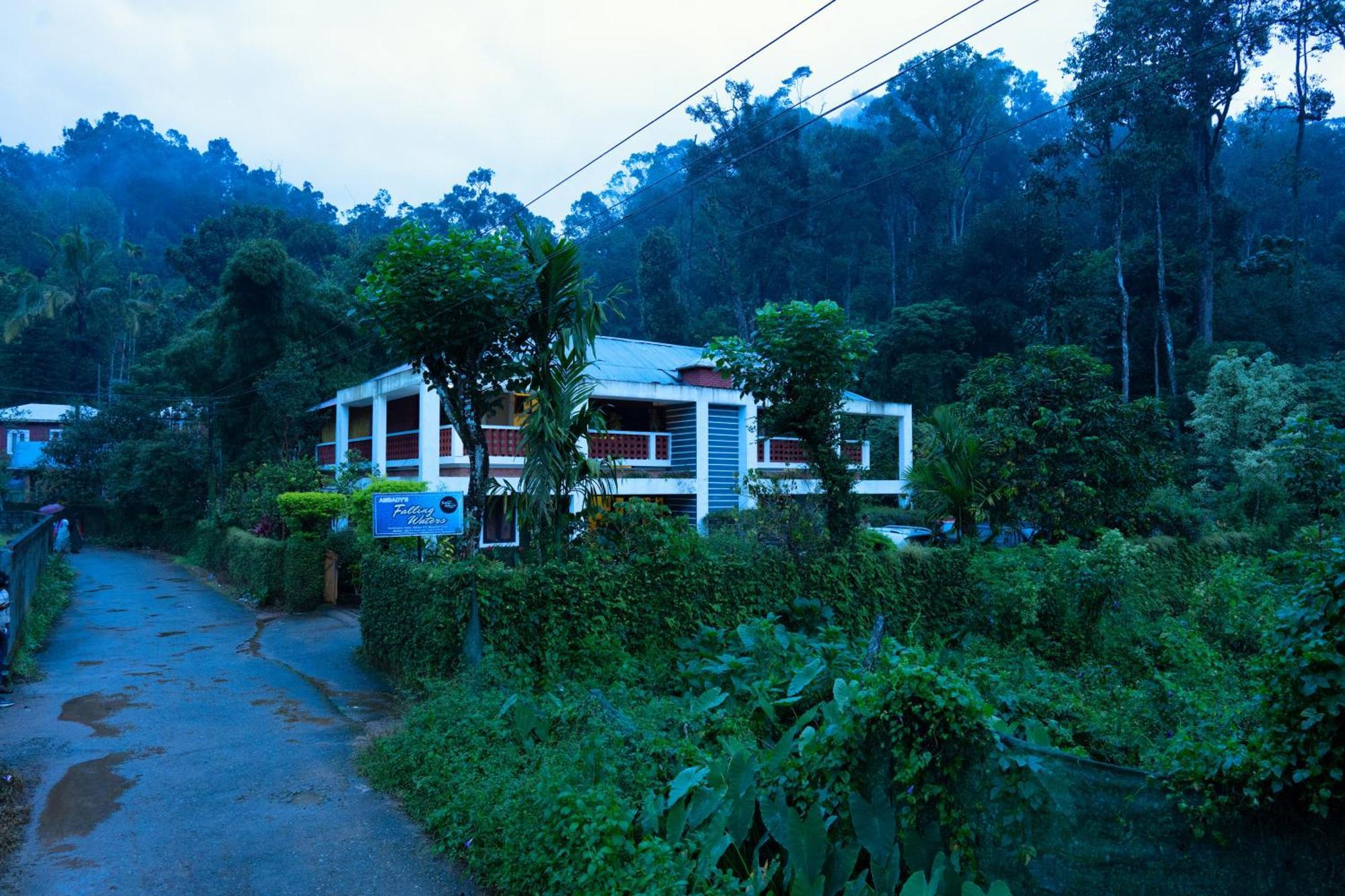Falling Waters Munnar Dış mekan fotoğraf