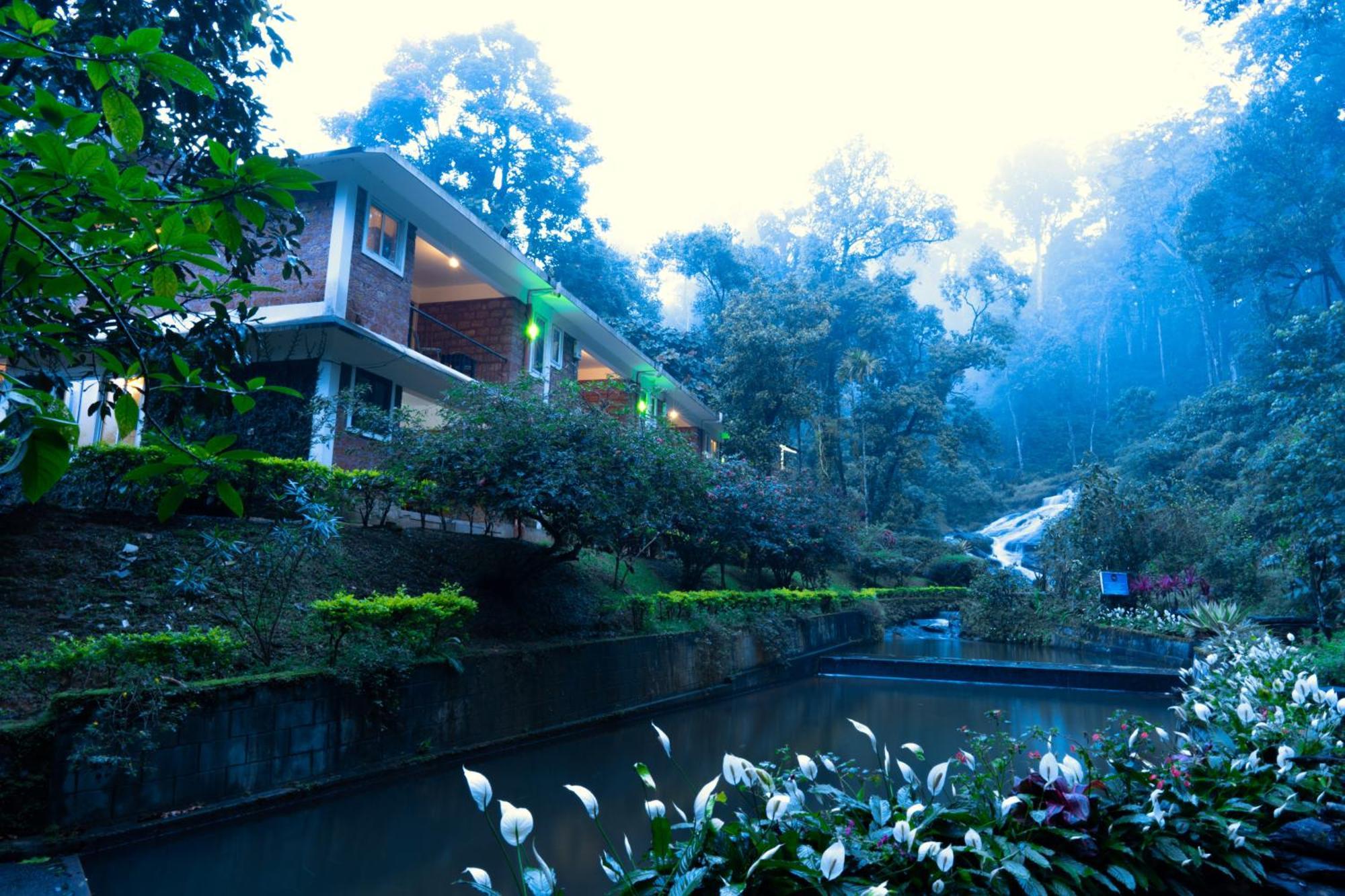 Falling Waters Munnar Dış mekan fotoğraf